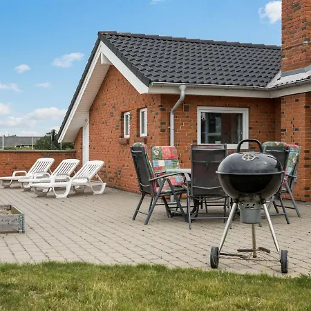 펜션 Holiday Aliisa - 400m From The Sea In Western Jutland By Interhome