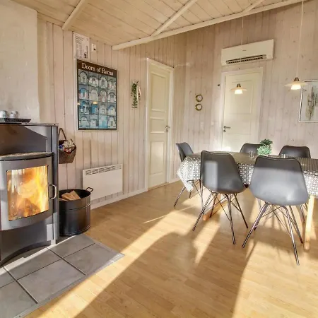 펜션 Holiday Aliisa - 400m From The Sea In Western Jutland By Interhome *