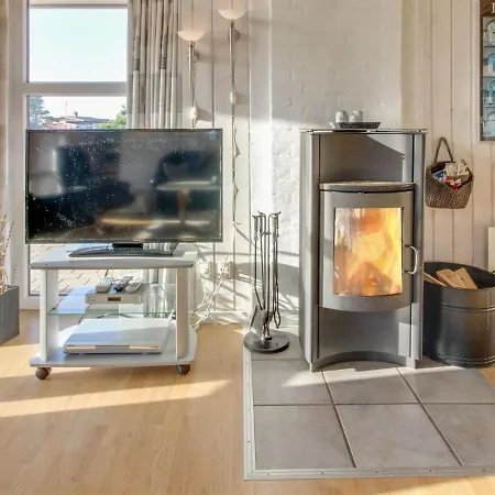 펜션 Holiday Aliisa - 400m From The Sea In Western Jutland By Interhome *